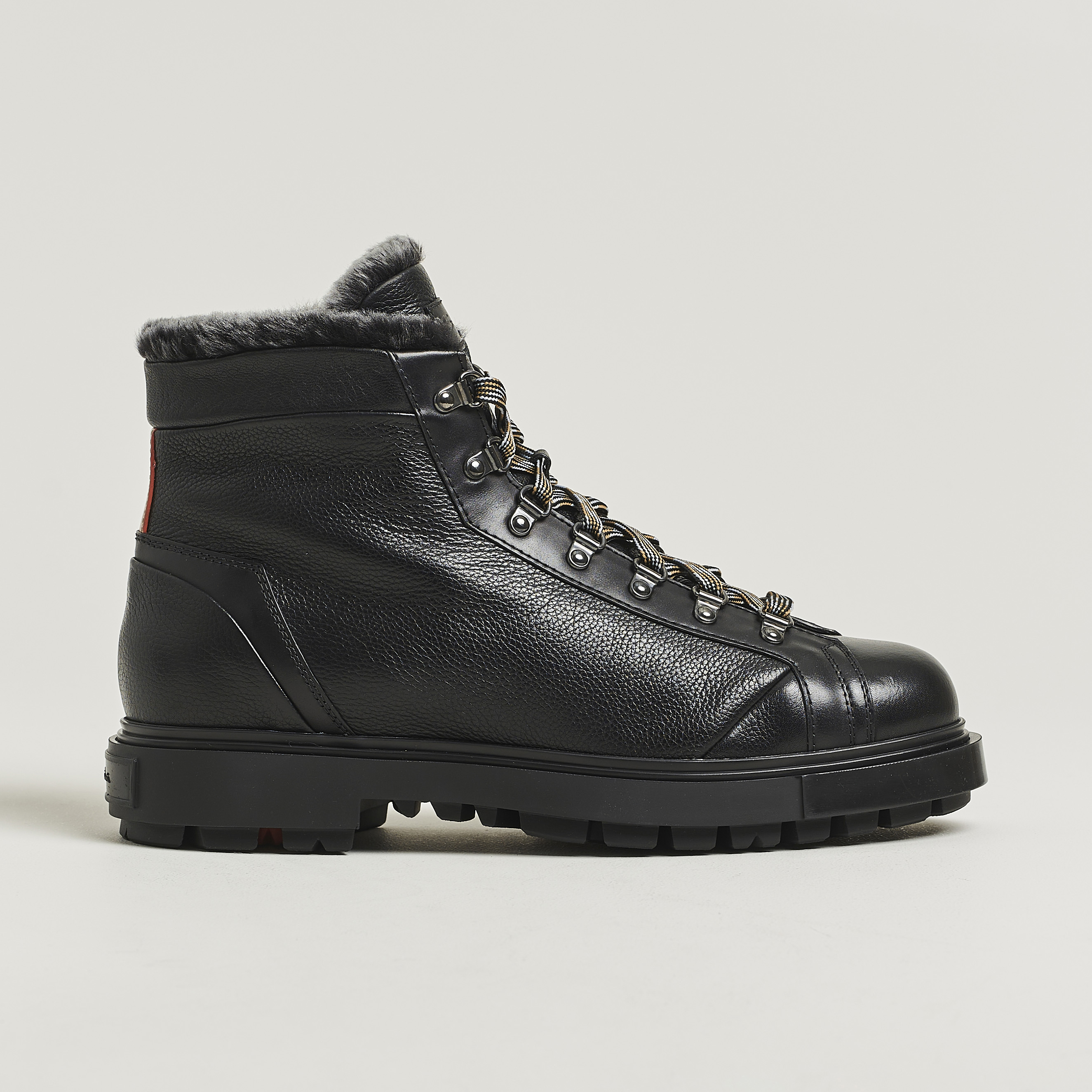 ショートブーツ・ブーティ SANTONI BLACK SUEDE MARTA ANKLE BOOTS SANTONI BLACK SUEDE MARTA ANKLE BOOTS Santoni St Moritz