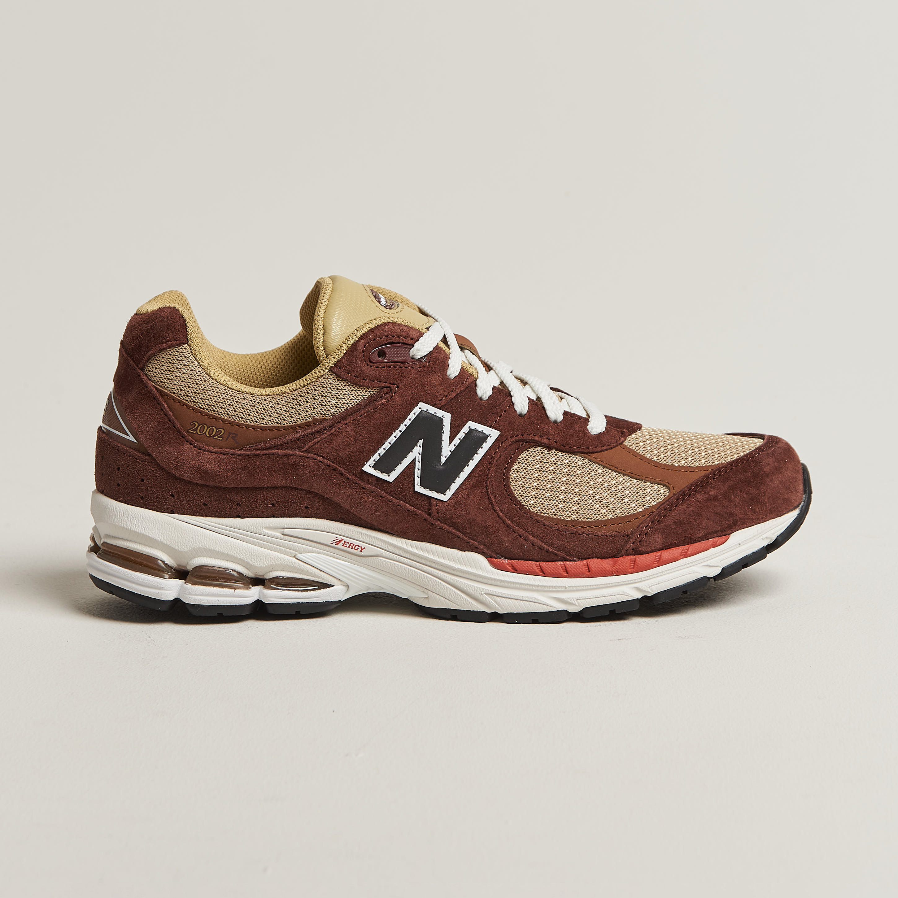 New Balance 2002 Sneakers Rich Oak at CareOfCarl.com
