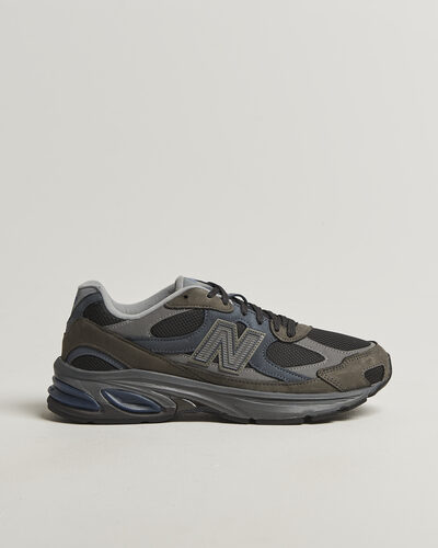 New Balance 2010 Sneakers Tornado