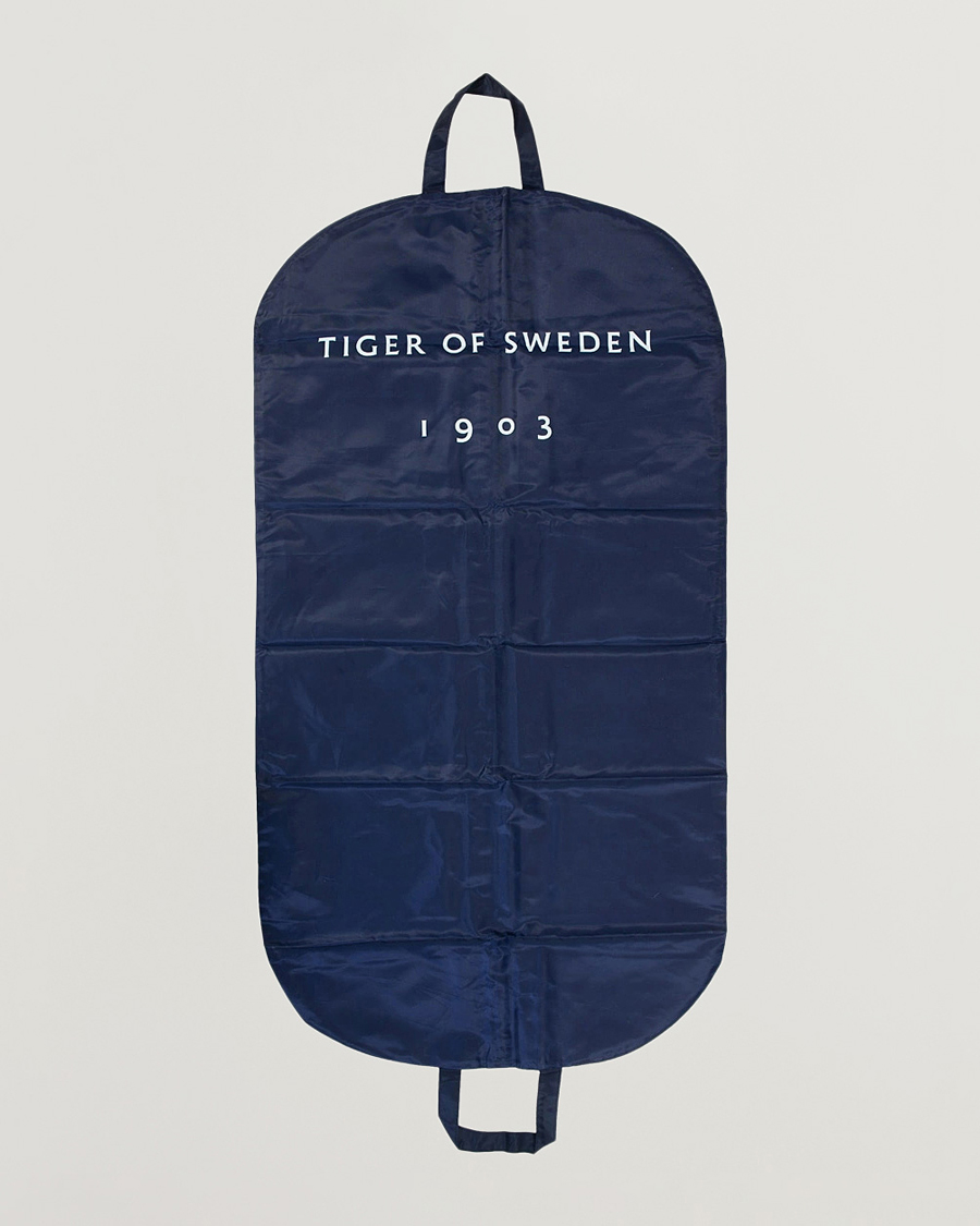 Men | Suit Carriers | Tiger of Sweden | Suit Cover Blue