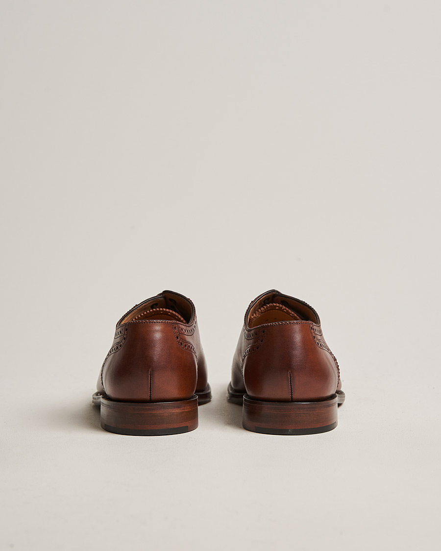 Men | Loake 1880 Strand Brogue Mahogany Burnished Calf | Loake 1880 | Strand Brogue Mahogany Burnished Calf