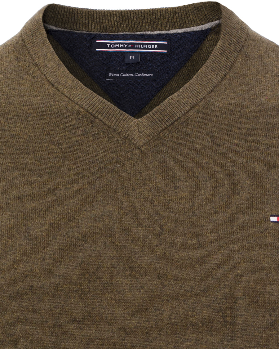 Men | Sweaters & Knitwear | Tommy Hilfiger | Pima Cotton Cashmere V-neck Pullover Beech Green