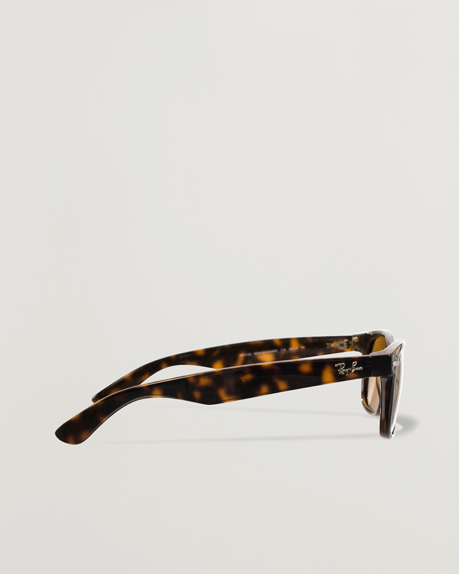 Men | Sunglasses | Ray-Ban | New Wayfarer Sunglasses Light Havana/Crystal Brown
