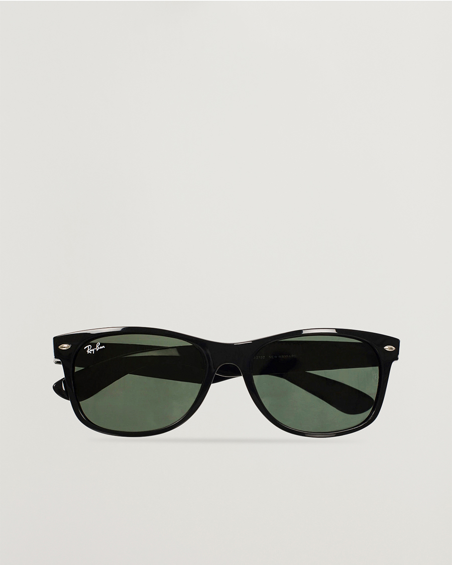 Men | Sunglasses | Ray-Ban | New Wayfarer Sunglasses Black/Crystal Green