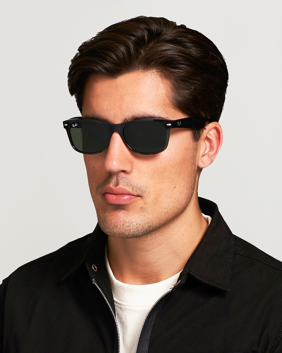Men | Round Frame Sunglasses | Ray-Ban | New Wayfarer Sunglasses Black/Crystal Green
