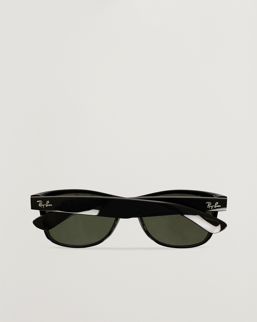 Men | Sunglasses | Ray-Ban | New Wayfarer Sunglasses Black/Crystal Green