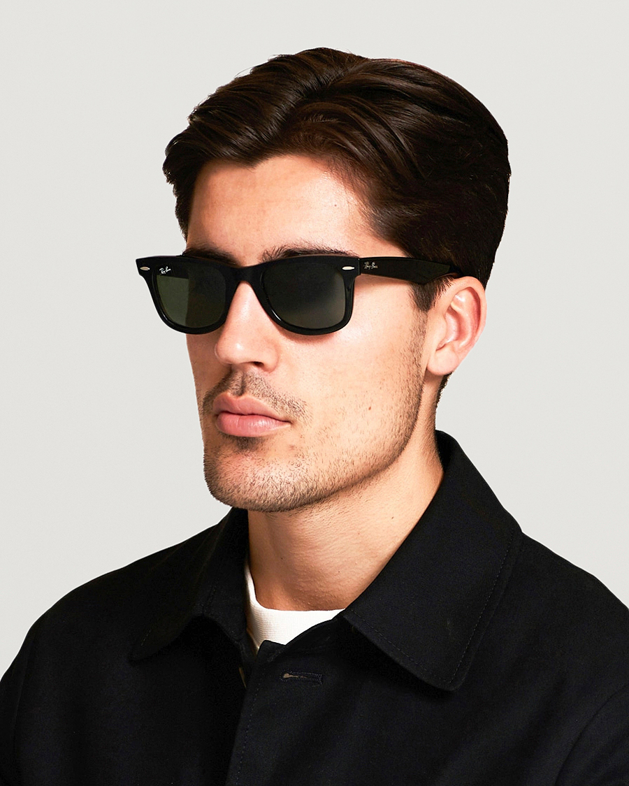 Men | D-frame Sunglasses | Ray-Ban | Original Wayfarer Sunglasses Black/Crystal Green