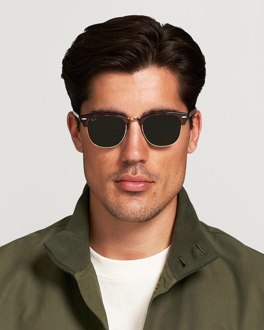 Men | D-frame Sunglasses | Ray-Ban | Clubmaster Sunglasses Mock Tortoise/Crystal Green