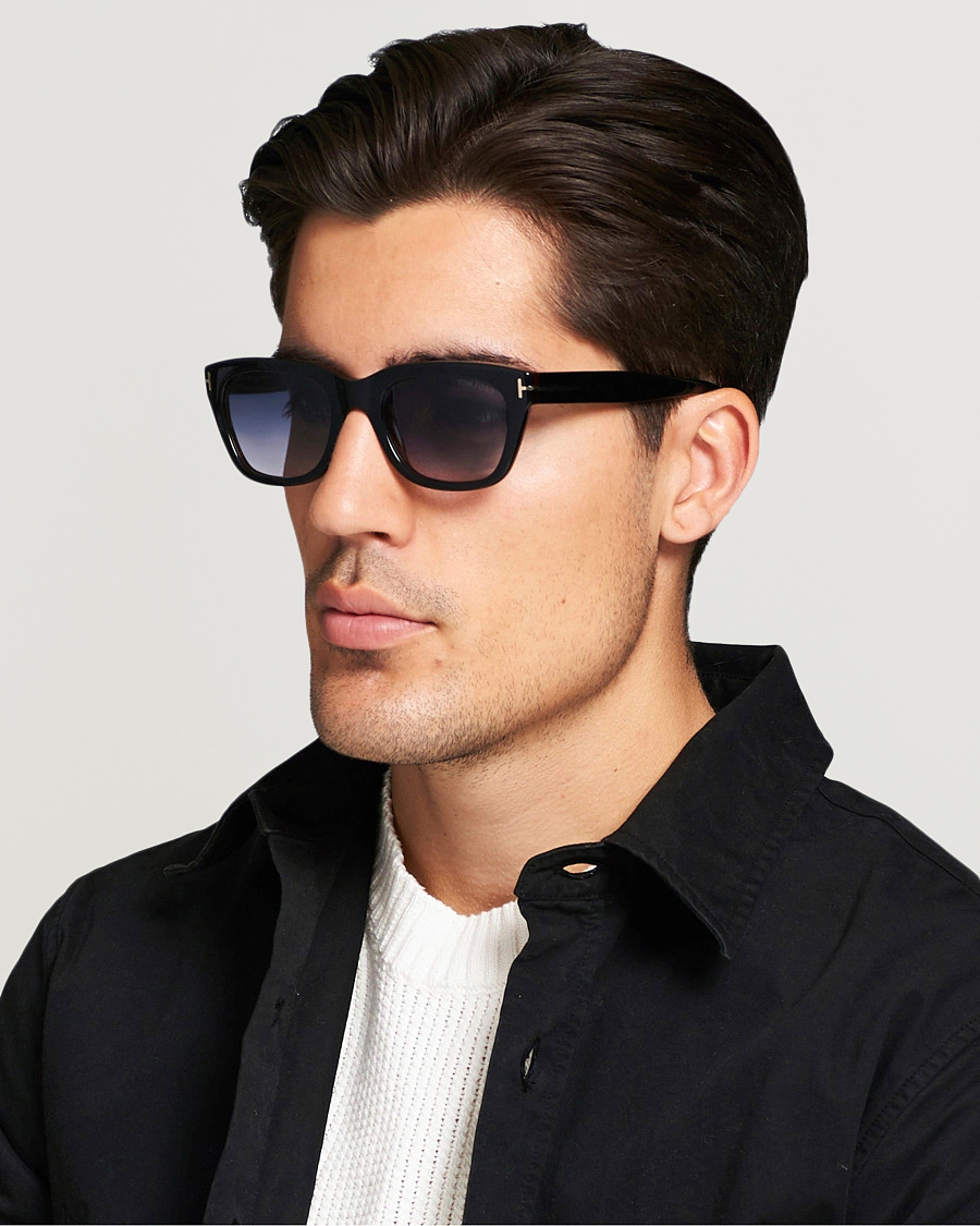 Men | Sunglasses | Tom Ford | Snowdon FT0237 Sunglasses Black