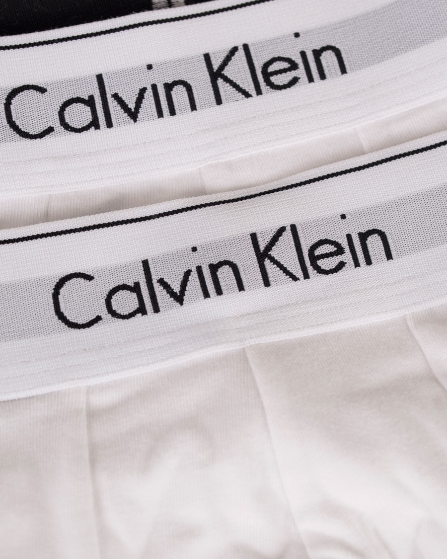 Men | Underwear & Socks | Calvin Klein | Modern Cotton Stretch Trunk 2-Pack White