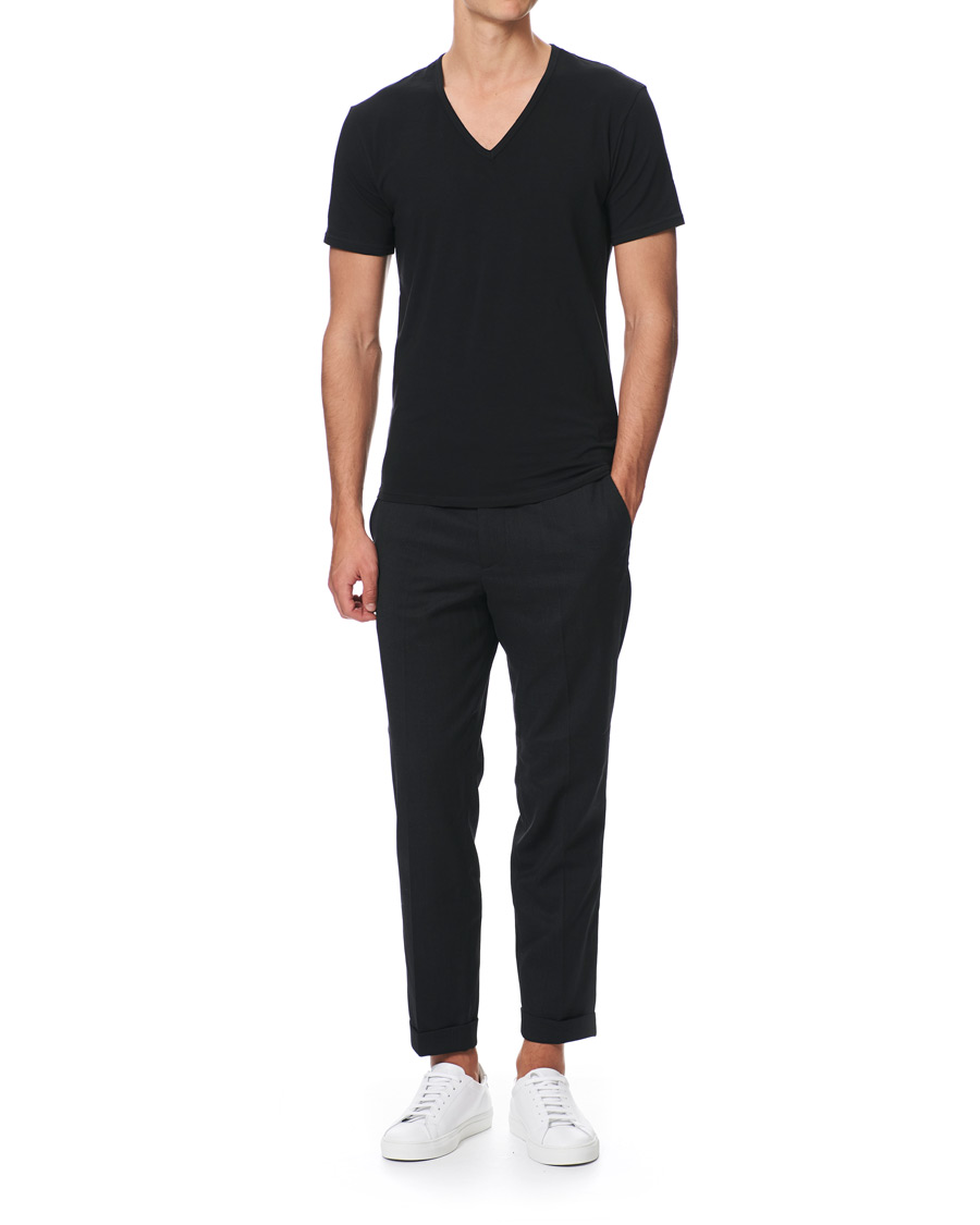Men | T-Shirts | Calvin Klein | Cotton V-Neck Tee 2-Pack Black