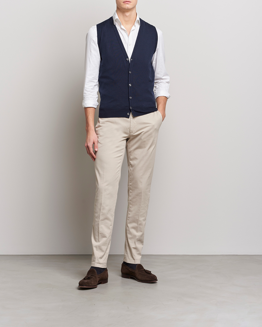 Men | Sweaters & Knitwear | John Smedley | Huntswood Slim Fit Waistcoat Midnight