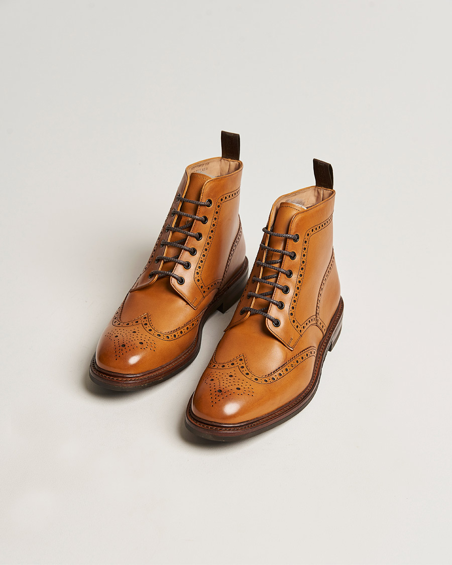 Men | Lace-up Boots | Loake 1880 | Wolf Premium Fur Lined Brogue Tan Burnished Calf