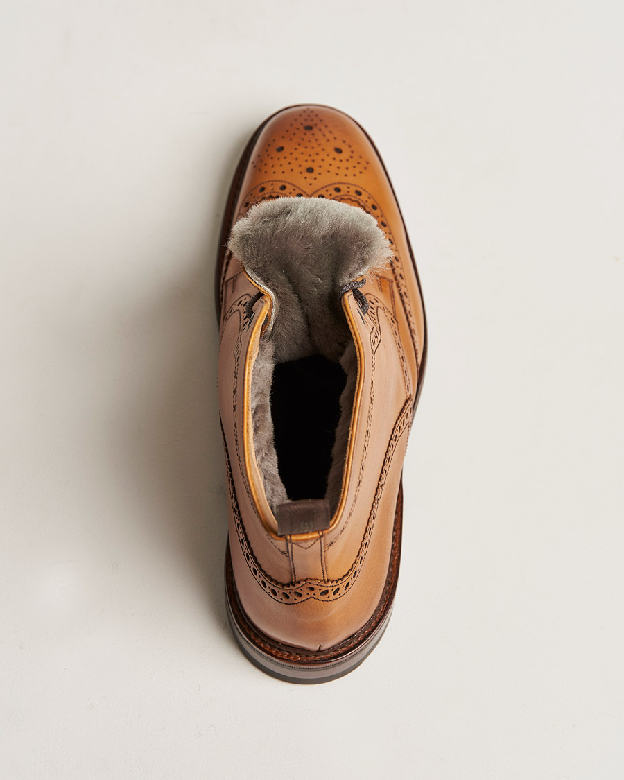 Men | Boots | Loake 1880 | Wolf Premium Fur Lined Brogue Tan Burnished Calf