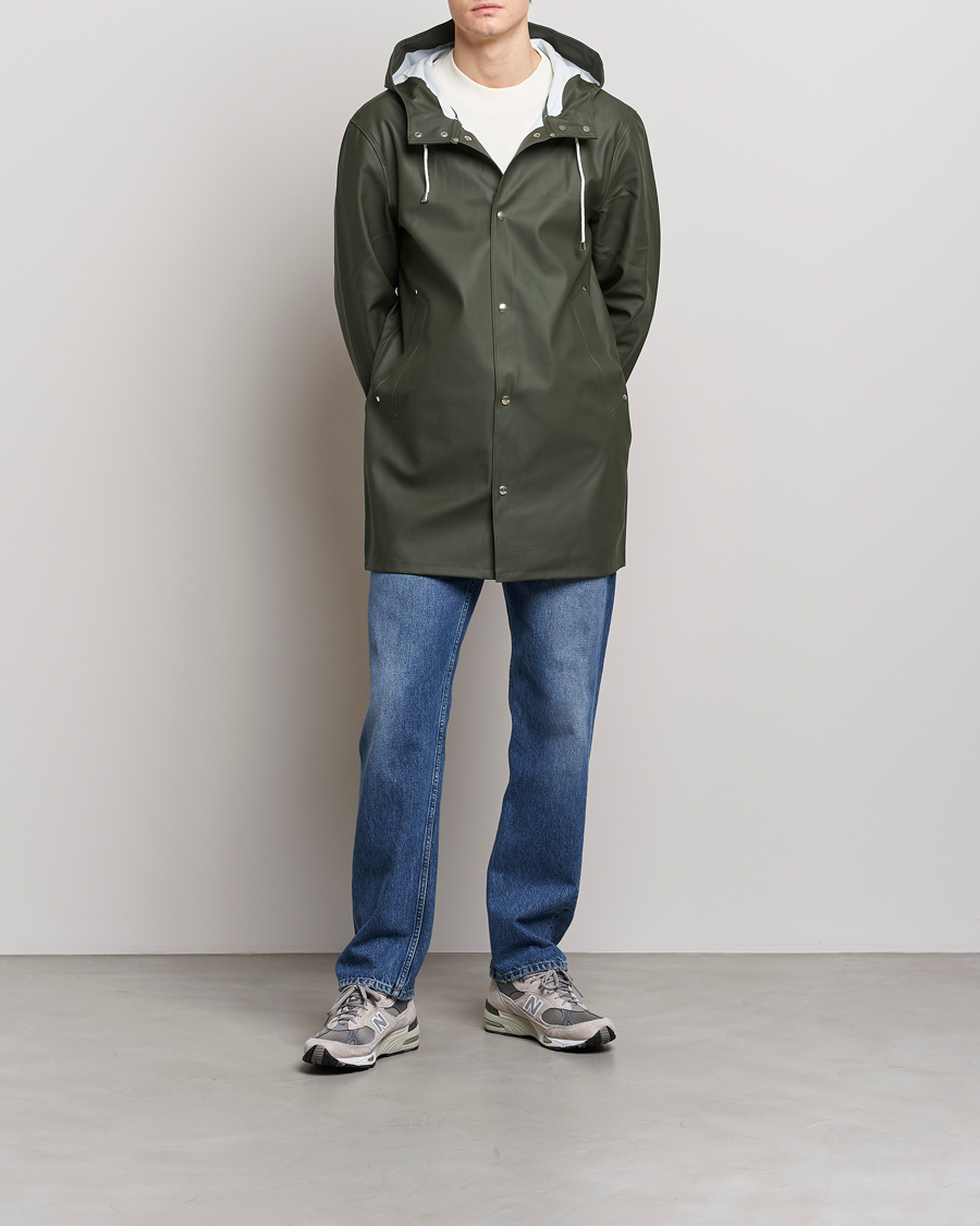 Men | Face the Rain in Style | Stutterheim | Stockholm Raincoat Green