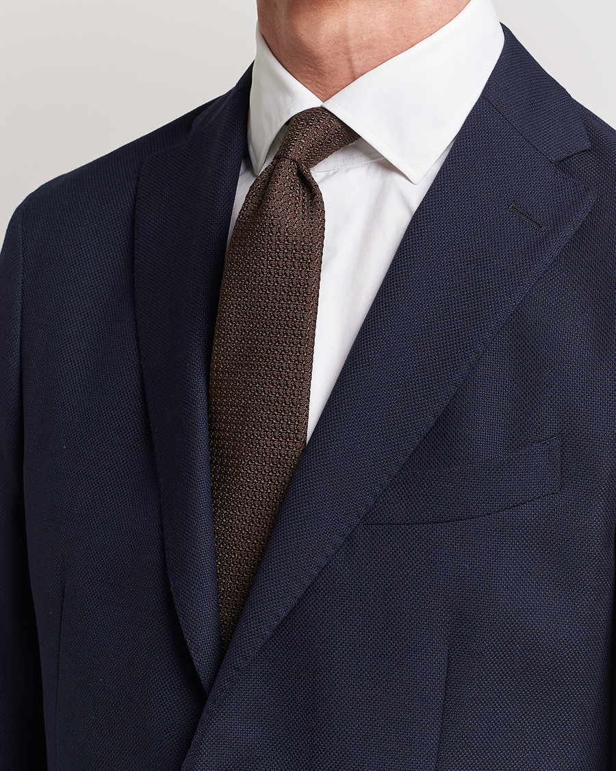 Men |  | Drake's | Silk Grenadine Handrolled 8 cm Tie Brown