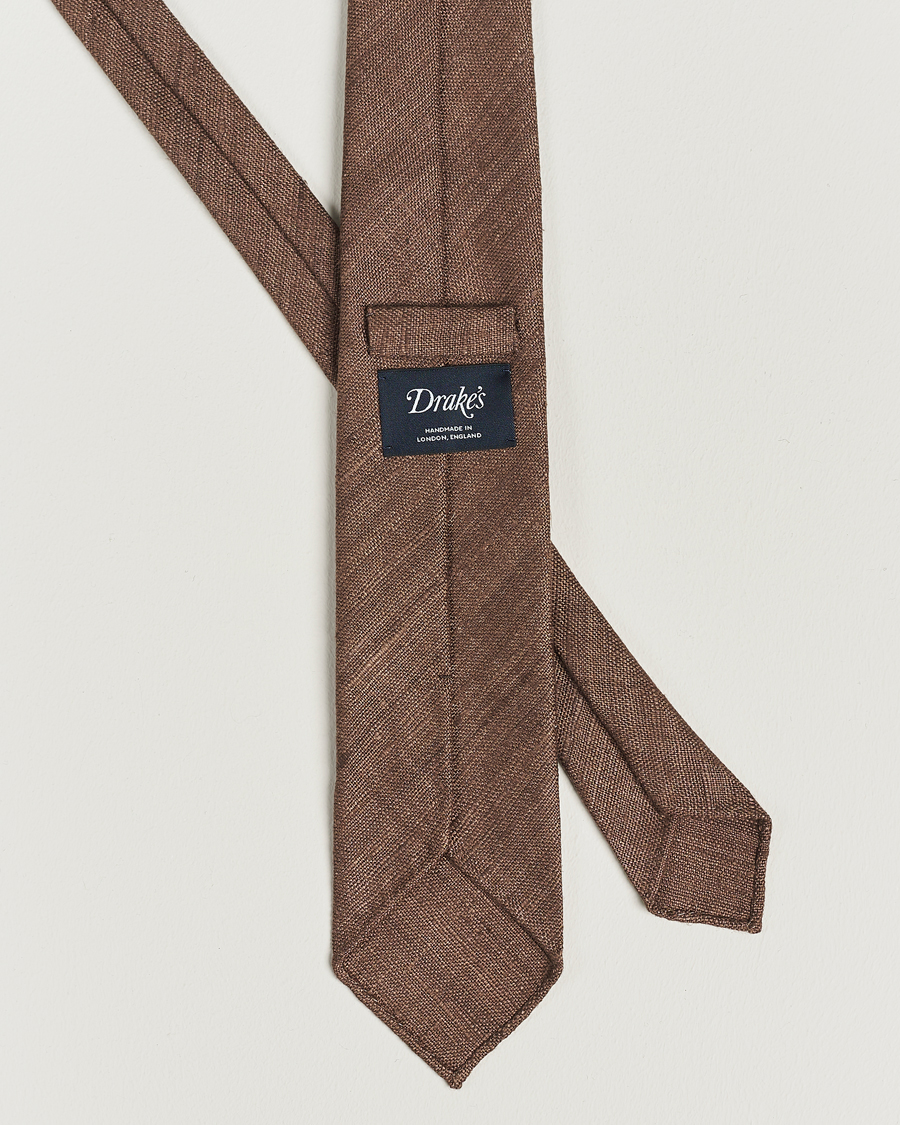 Men | Drake's Tussah Silk Handrolled 8 cm Tie Brown | Drake's | Tussah Silk Handrolled 8 cm Tie Brown