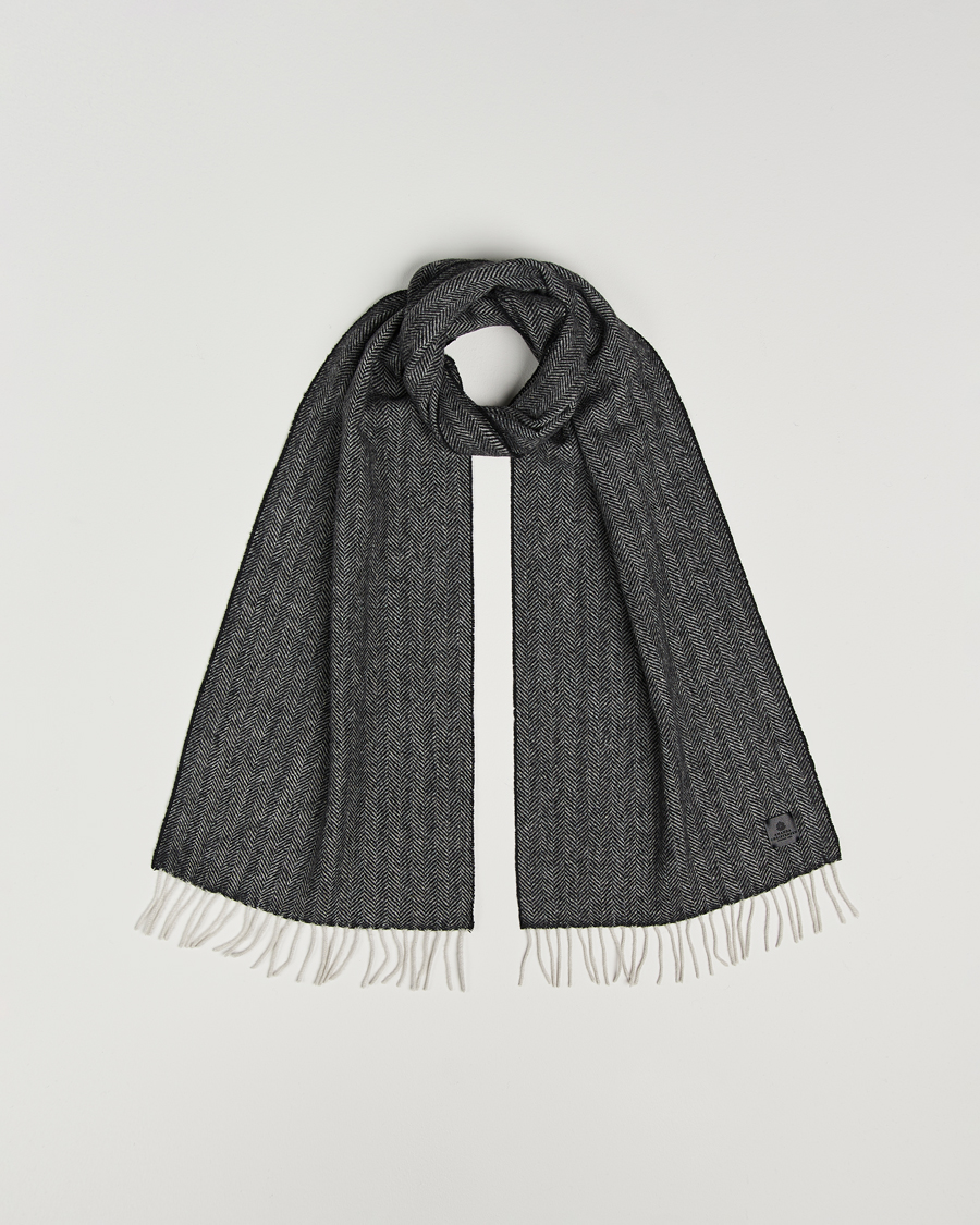 Men | Amanda Christensen Wool Herringbone Scarf Black | Amanda Christensen | Wool Herringbone Scarf Black