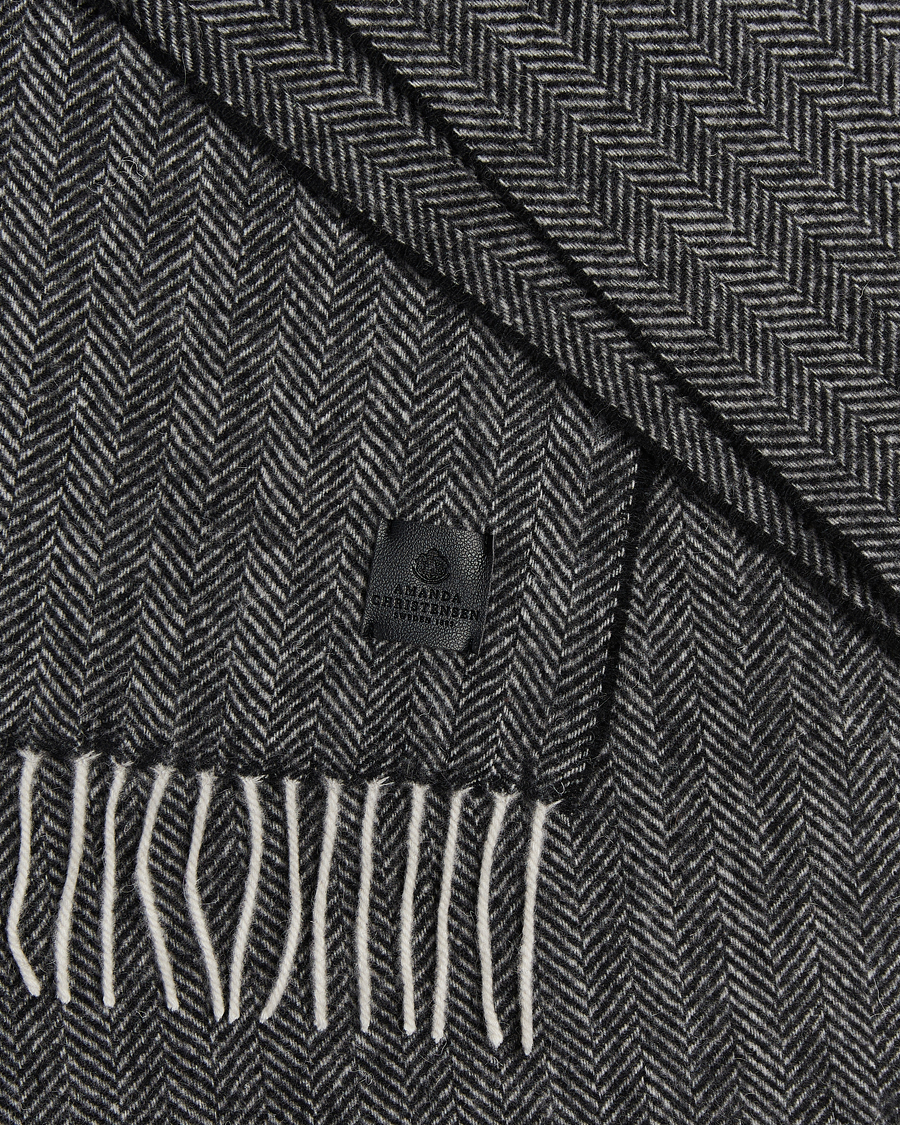 Men | Amanda Christensen Wool Herringbone Scarf Black | Amanda Christensen | Wool Herringbone Scarf Black