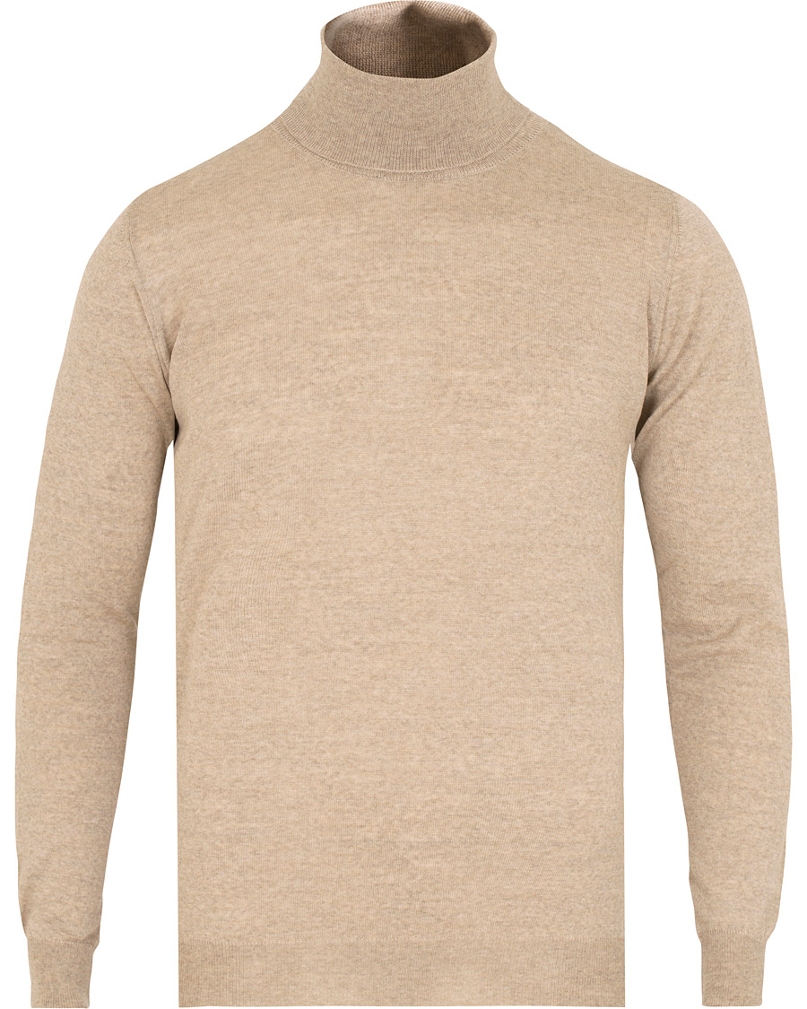 Men | Sweaters & Knitwear | Oscar Jacobson | Cole Extra Fine Merino Rollneck Beige