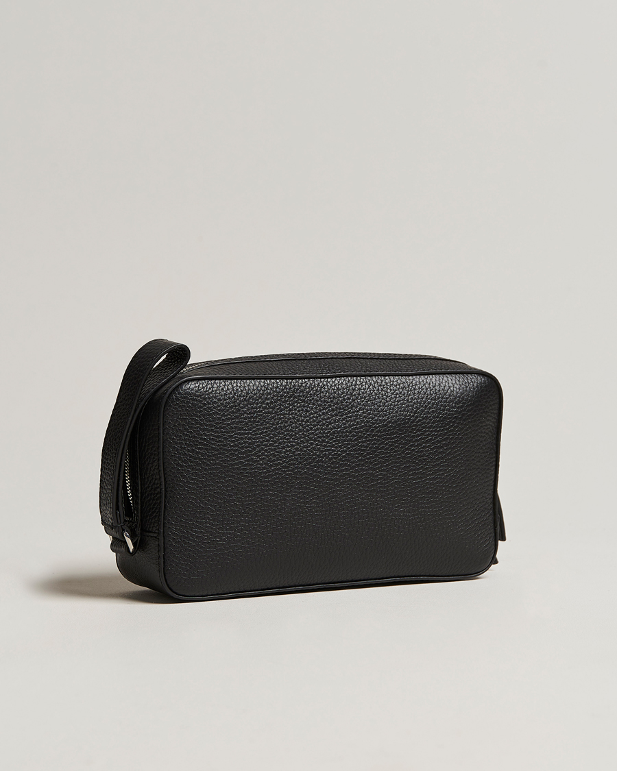 Men | Bags | Tiger of Sweden | Wes Grained Leather Toilet Bag Black