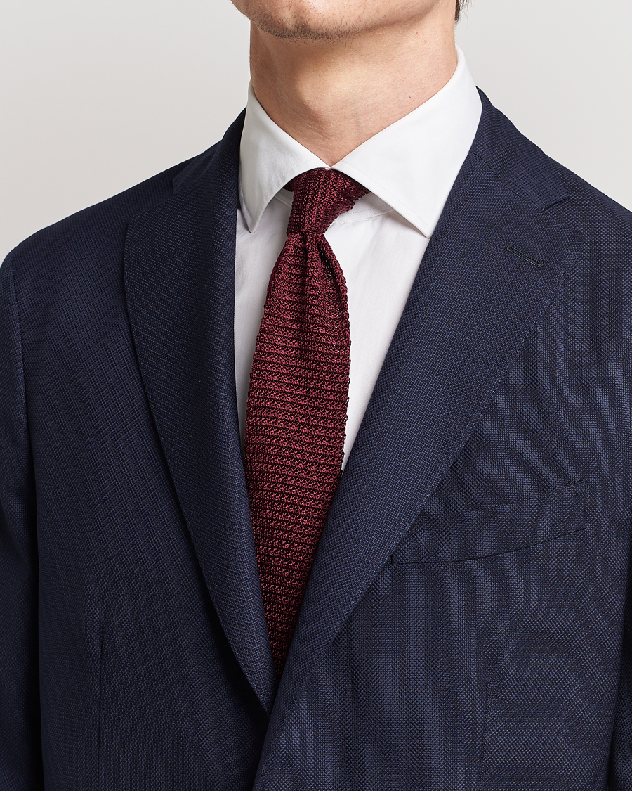 Men | Dark Suit | Amanda Christensen | Knitted Silk Tie 6 cm Wine Red