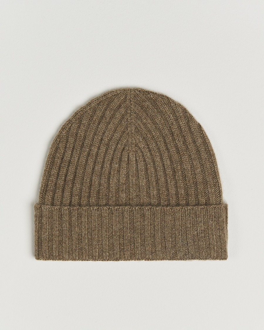 Men | Beanies | Amanda Christensen | Rib Knitted Cashmere Cap Olive Melange