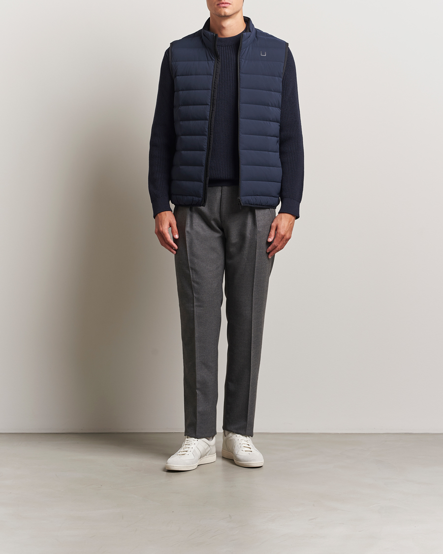 Men | Gilets | UBR | Sonic Vest Navy