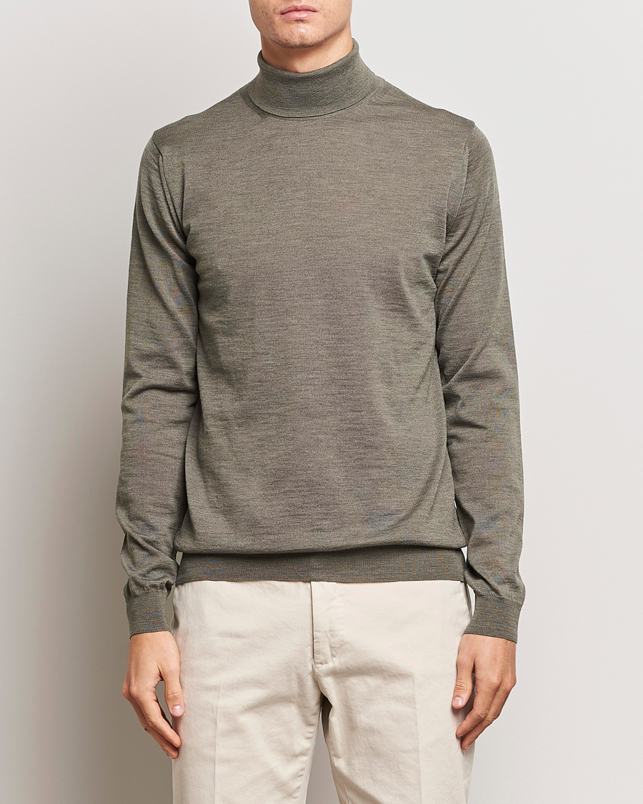 Men | Sweaters & Knitwear | Stenströms | Fine Merino Rollneck Olive
