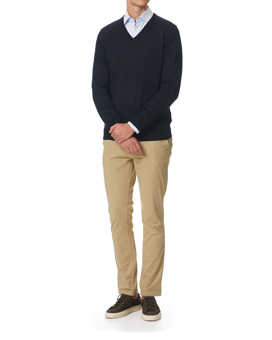 Men | Sweaters & Knitwear | Tiger of Sweden | Rael V-Neck Pullover Navy