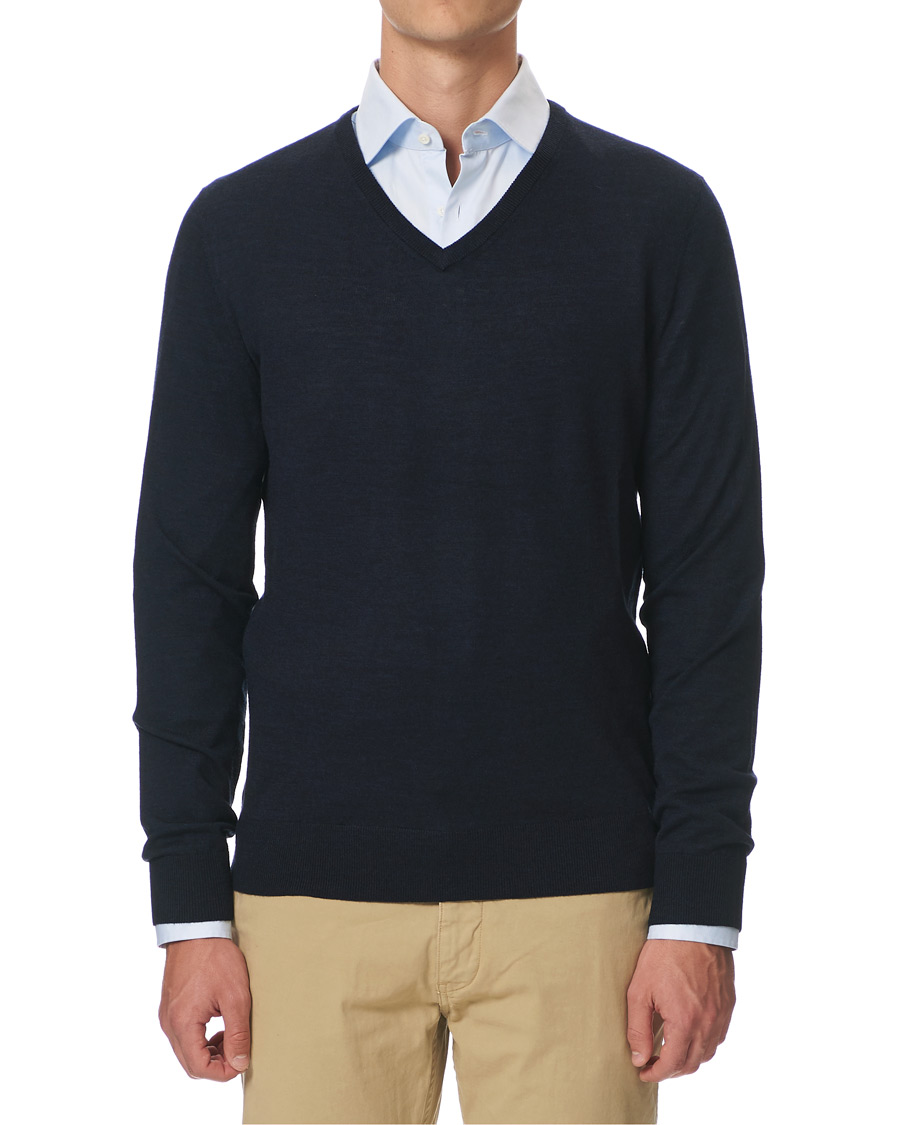 Men | Sweaters & Knitwear | Tiger of Sweden | Rael V-Neck Pullover Navy