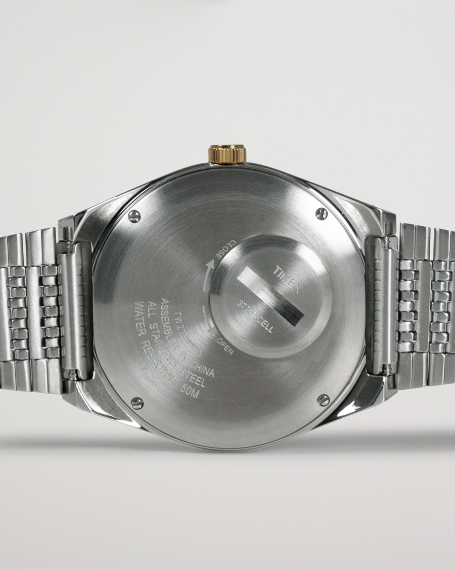 Men | Timex Q Reissue 1978 Falcon Eye 38mm Steel/Blue Dial | Timex | Q Reissue 1978 Falcon Eye 38mm Steel/Blue Dial