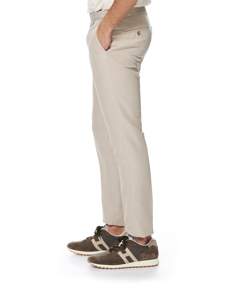Men | Trousers | Incotex | Slim Fit Pleated Chinolino Trousers Beige