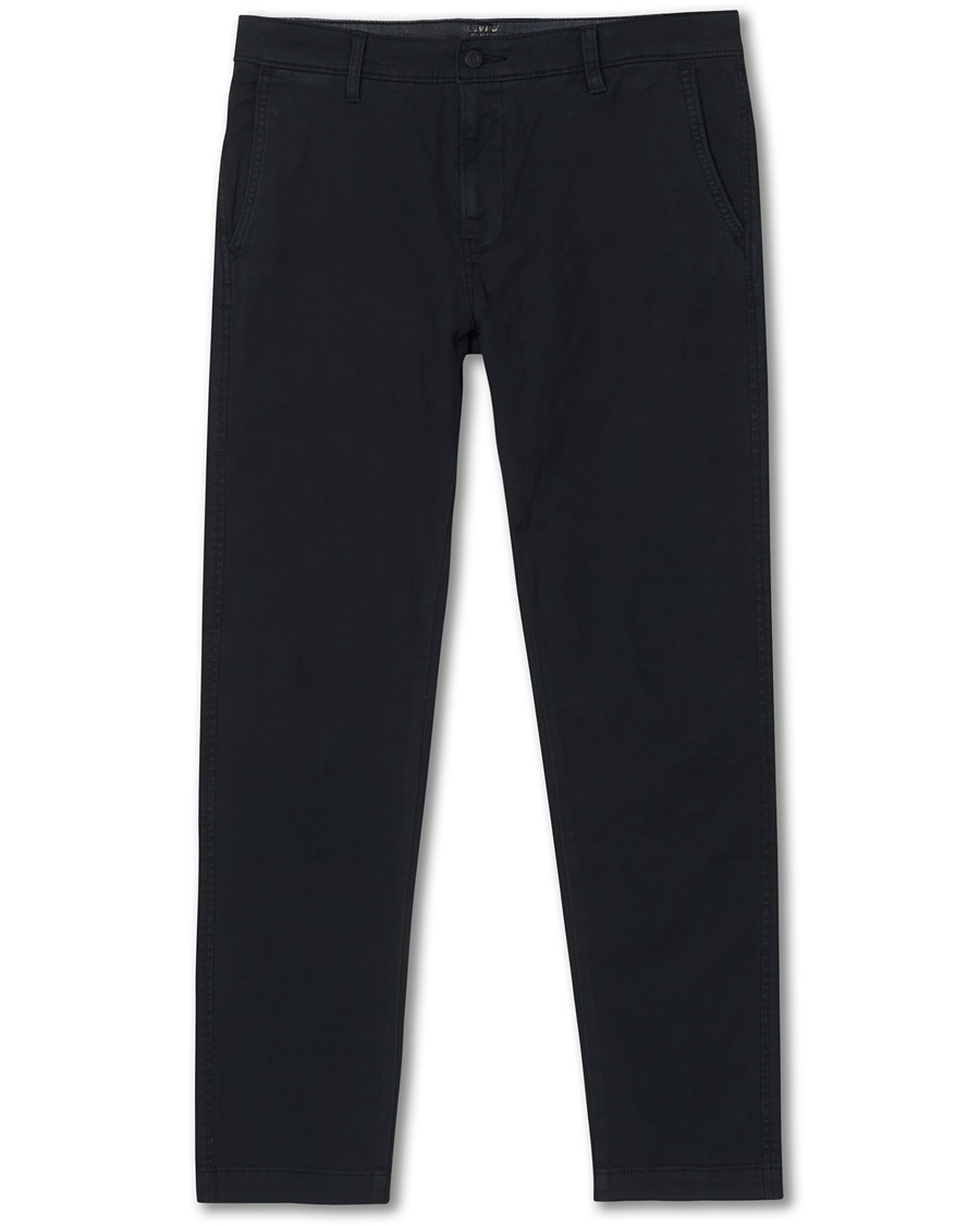 Men | Trousers | Levi's | Garment Dyed Stretch Chino Mineral Black