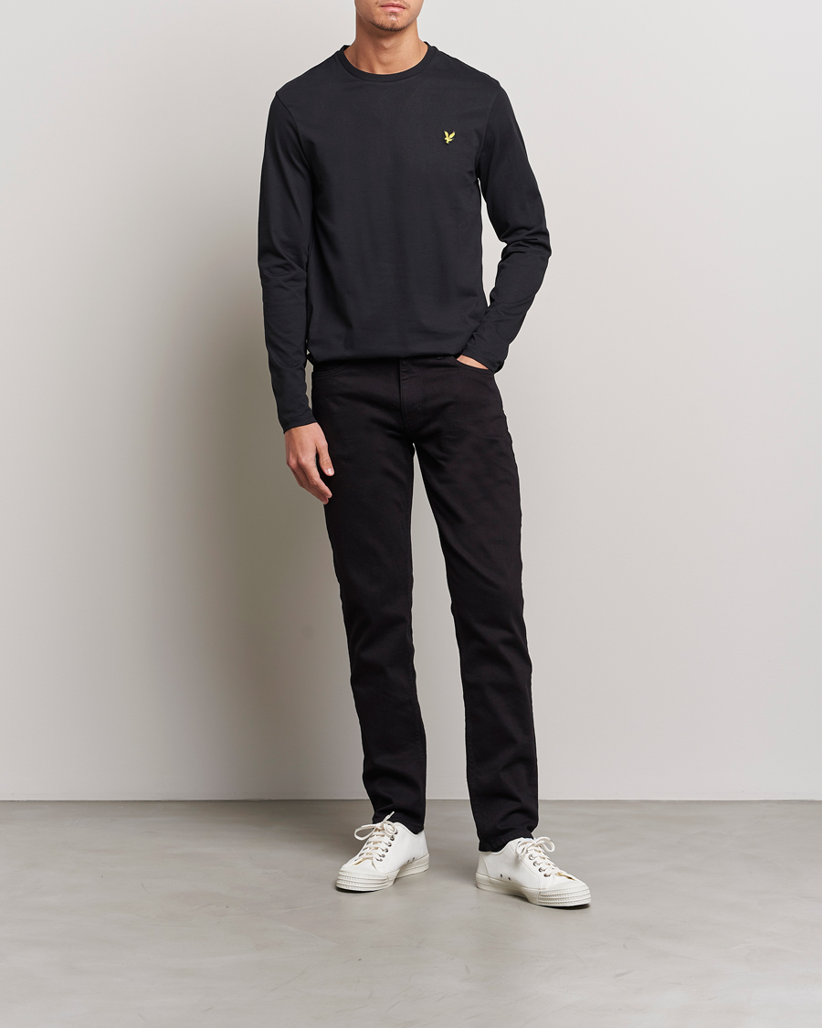 Men | T-Shirts | Lyle & Scott | Long Sleeve Crew Neck T-Shirt Jet Black