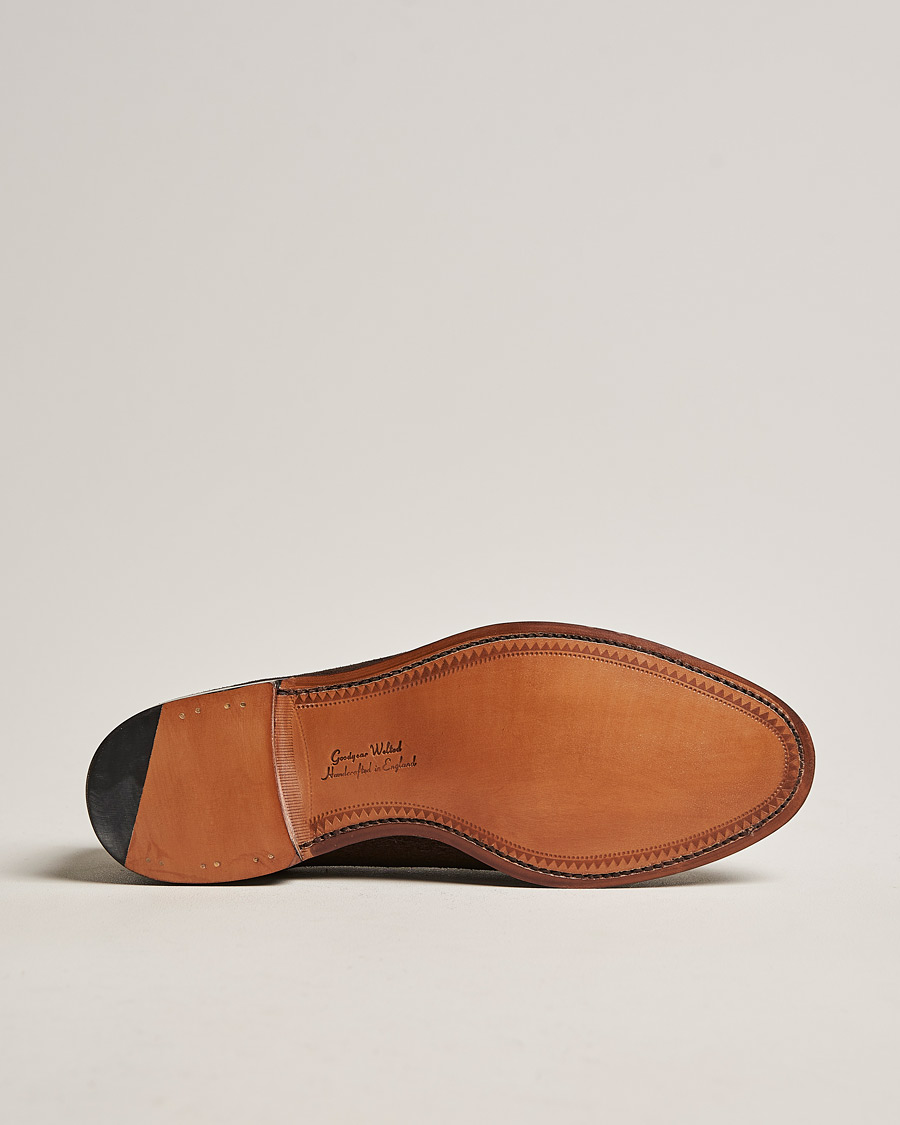 Men | Loafers | Loake 1880 | Russell Tassel Loafer Chocolate Brown Suede