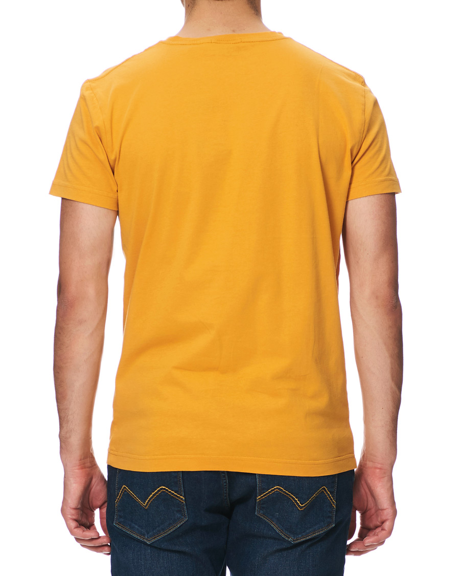 Men | T-Shirts | GANT | Original Crew Neck Tee Ivy Gold