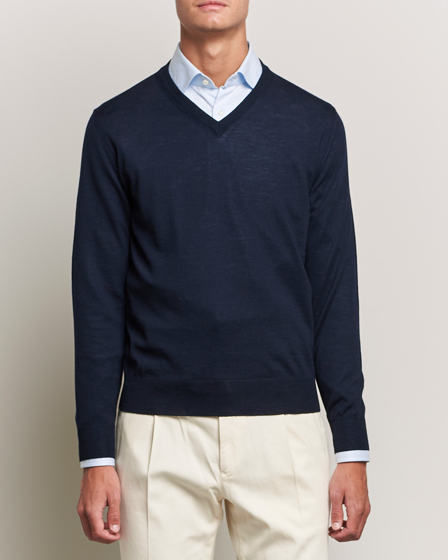 Men | Sweaters & Knitwear | Canali | Merino Wool V-Neck Navy