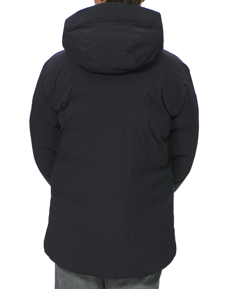Men | Coats & Jackets | Sail Racing | Black Ice Gore-Tex Down Hooded Jacket Carbon