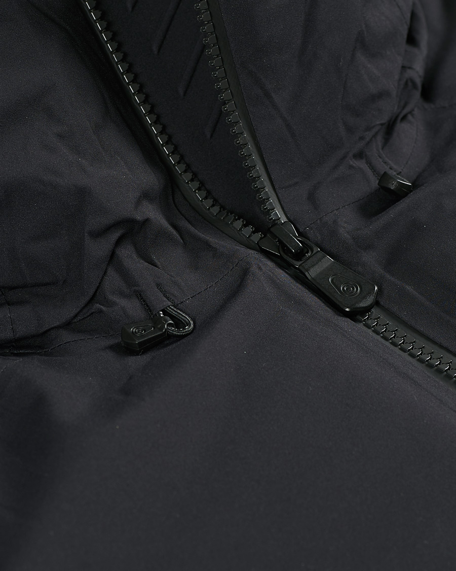 Men | Coats & Jackets | Sail Racing | Black Ice Gore-Tex Down Hooded Jacket Carbon
