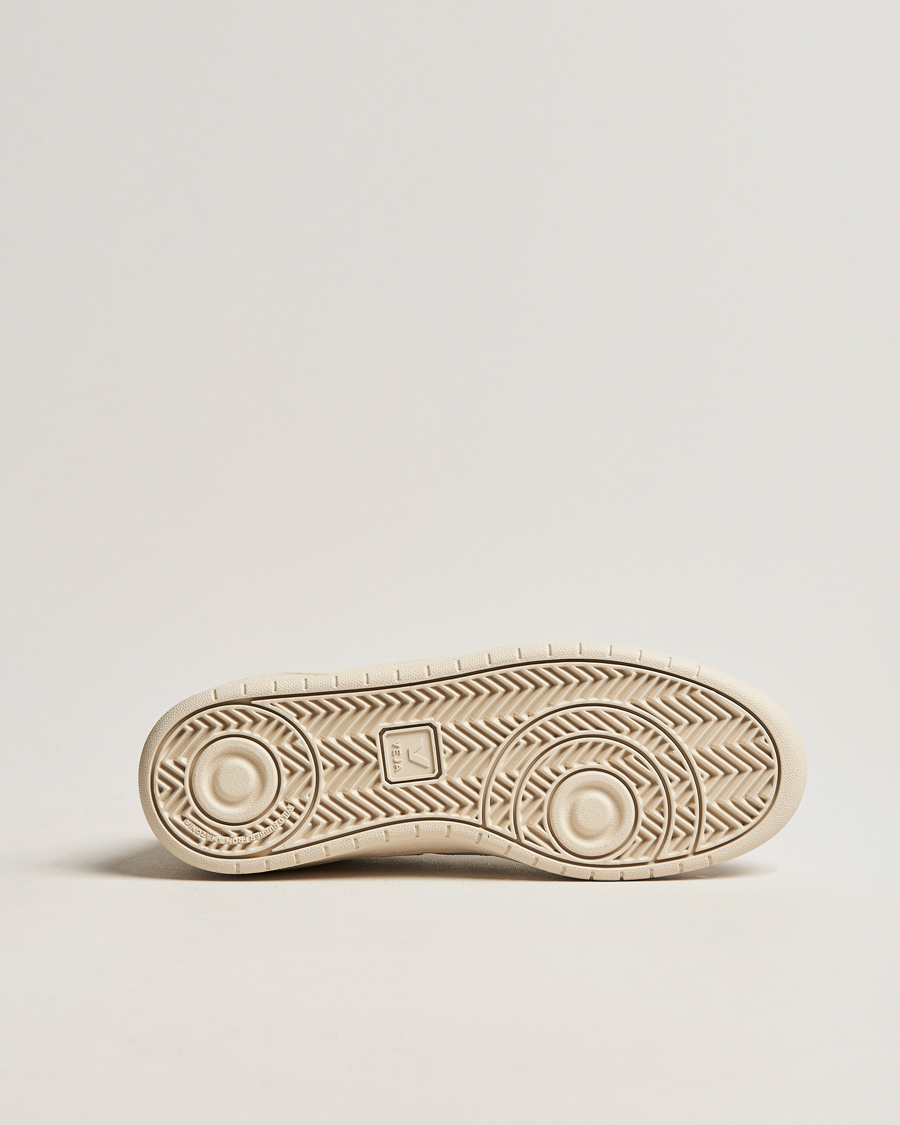 Men | Veja V-10 Leather Sneaker Extra White | Veja | V-10 Leather Sneaker Extra White