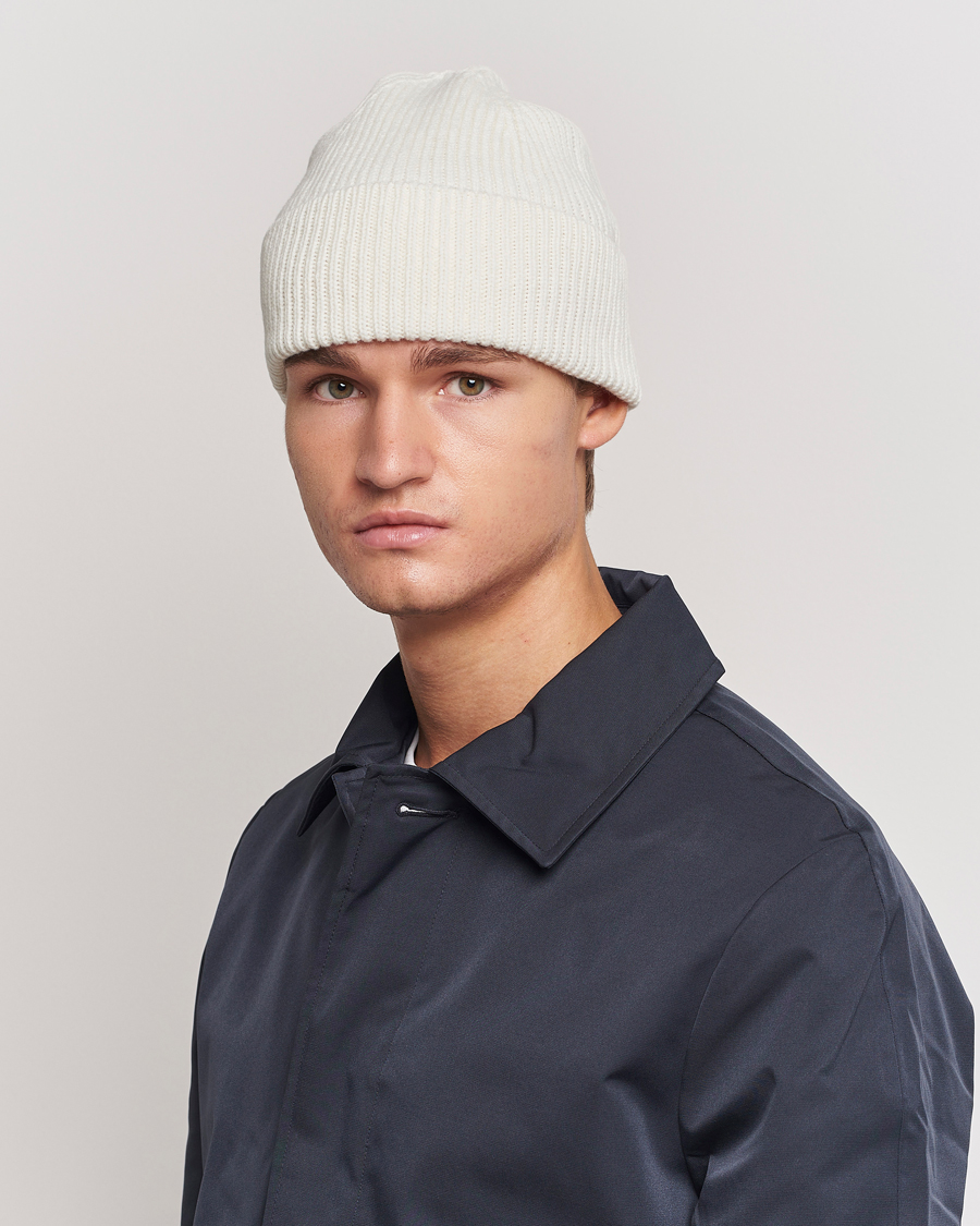 Men | Warming accessories | Colorful Standard | Merino Wool Beanie Optical White