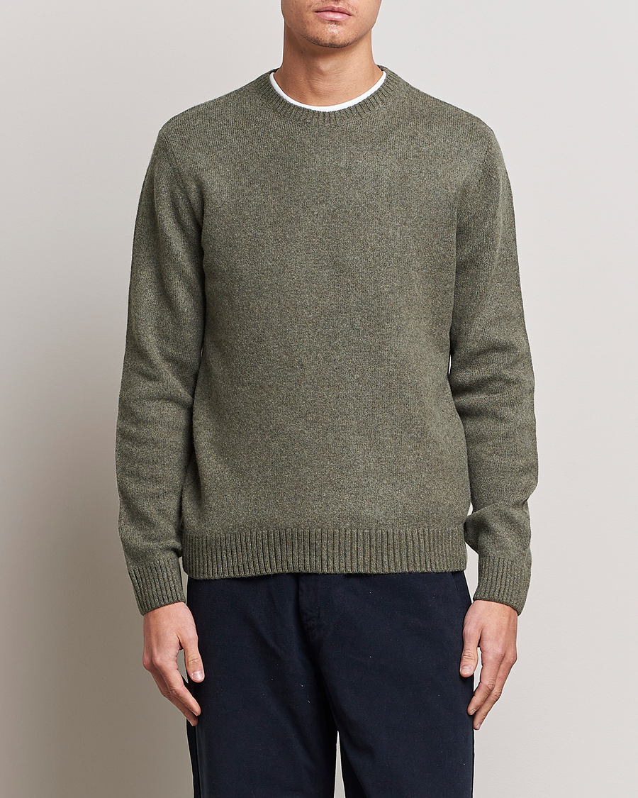 Men | Knitted Jumpers | Colorful Standard | Classic Merino Wool Crew Neck Dusty Olive