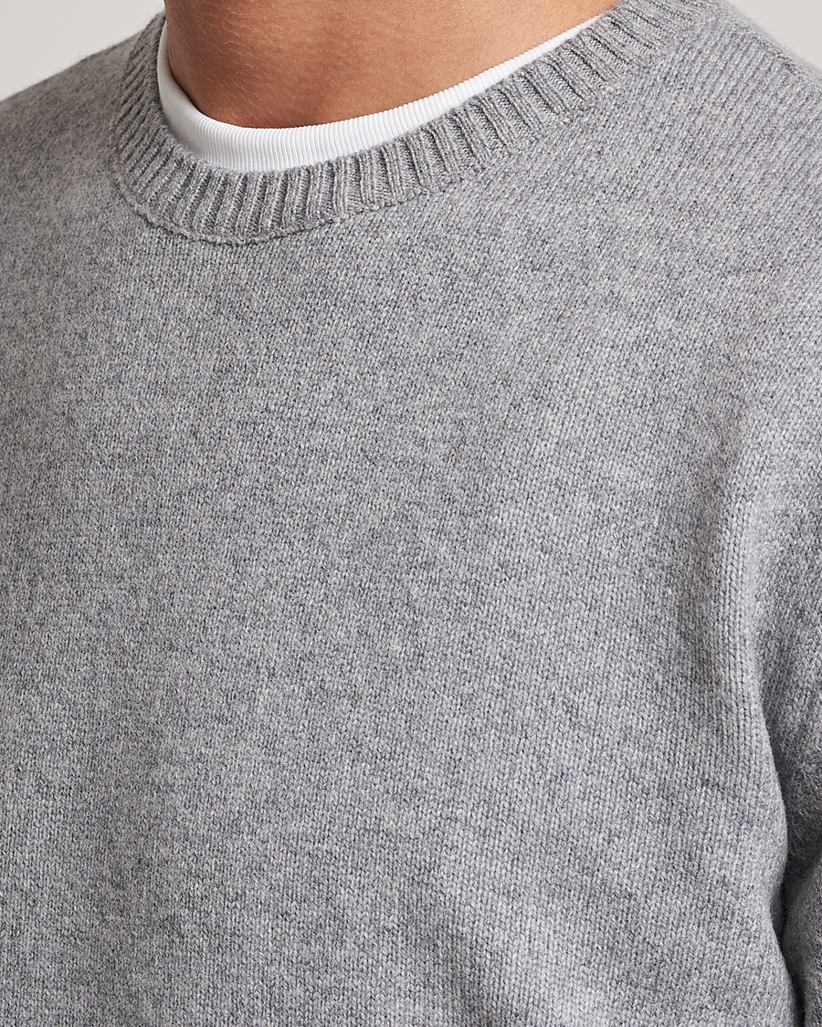 Men | Sweaters & Knitwear | Colorful Standard | Classic Merino Wool Crew Neck Heather Grey