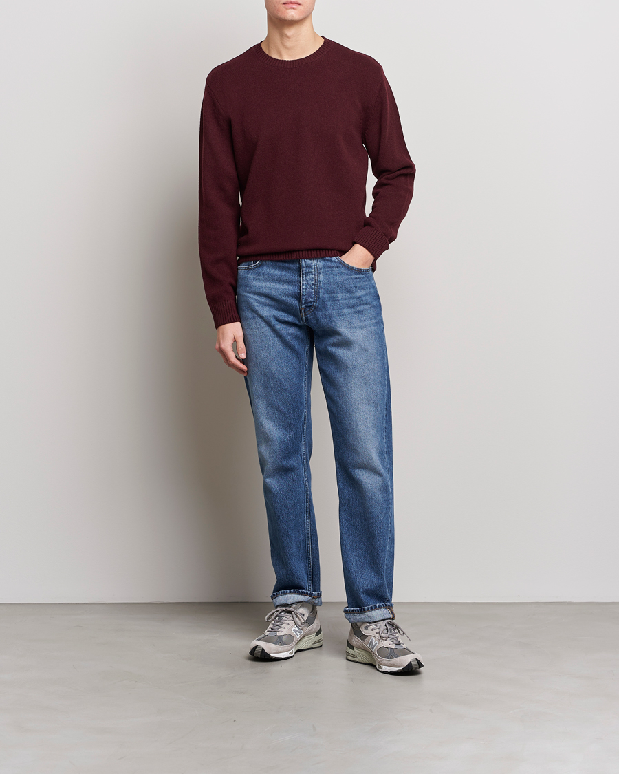 Men | Sweaters & Knitwear | Colorful Standard | Classic Merino Wool Crew Neck Oxblood Red