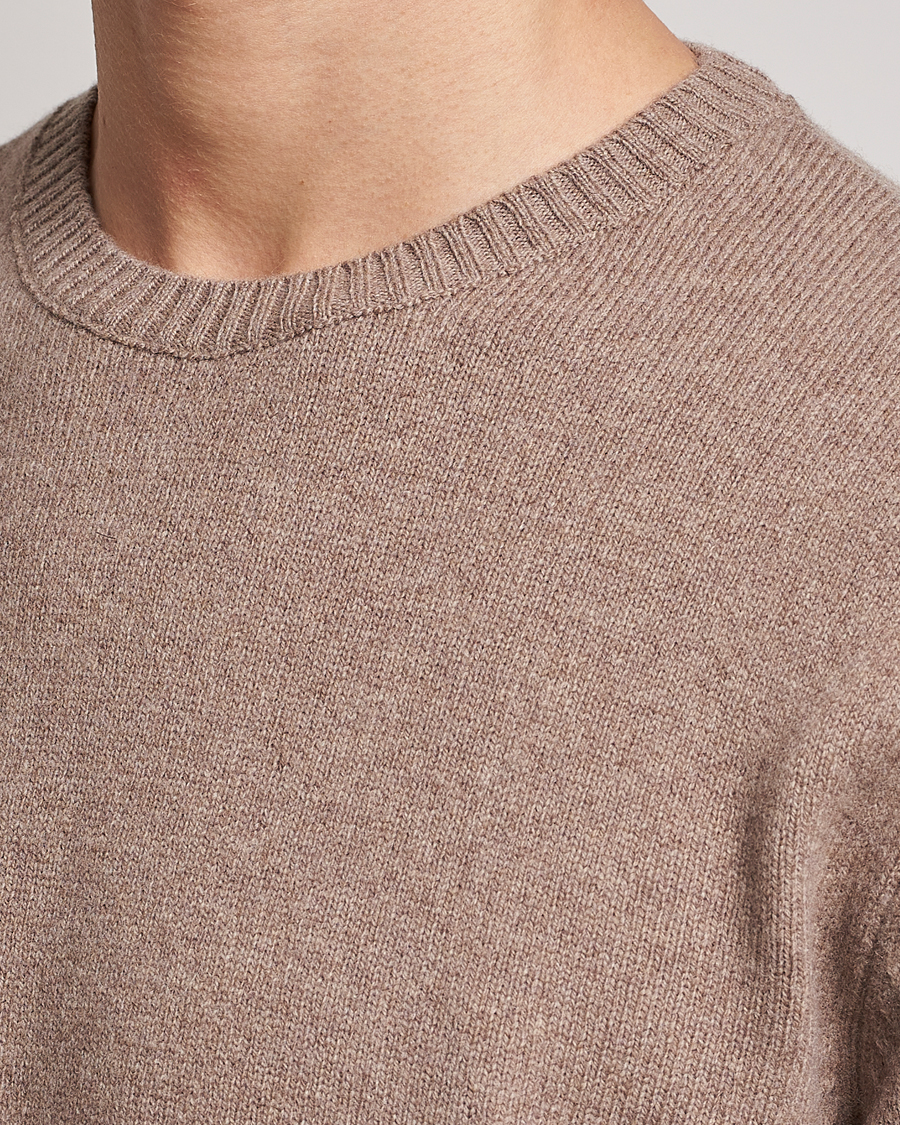 Men | Sweaters & Knitwear | Colorful Standard | Classic Merino Wool Crew Neck Warm Taupe