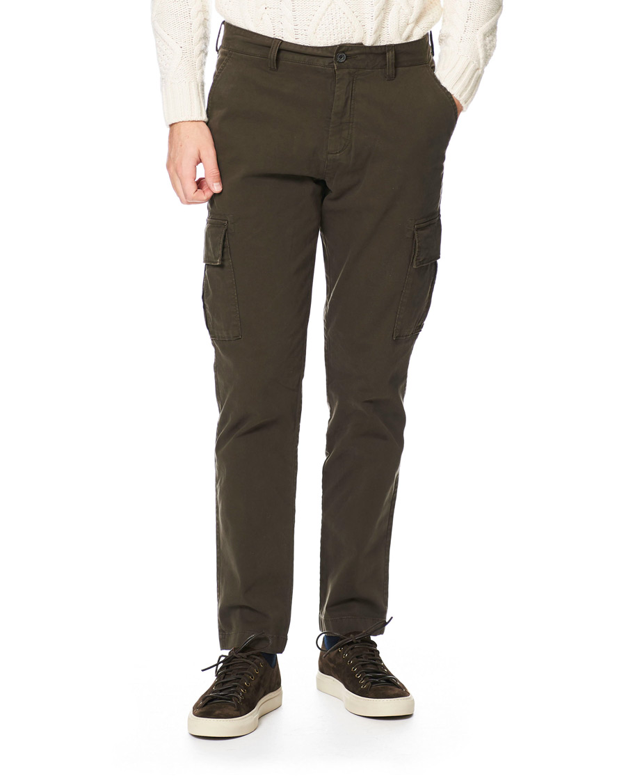Men | Trousers | Lyle & Scott | Cargo Pants Trek Green