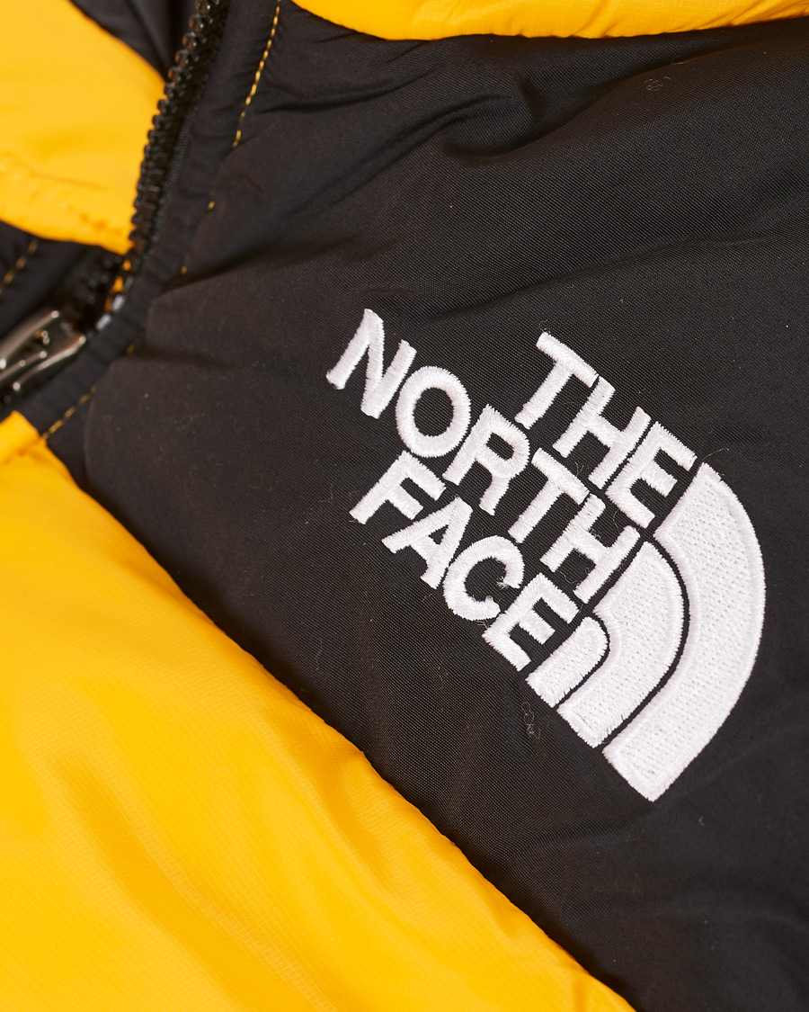 Men | Coats & Jackets | The North Face | Himalayan Insulated Vest Summit Gold/Black