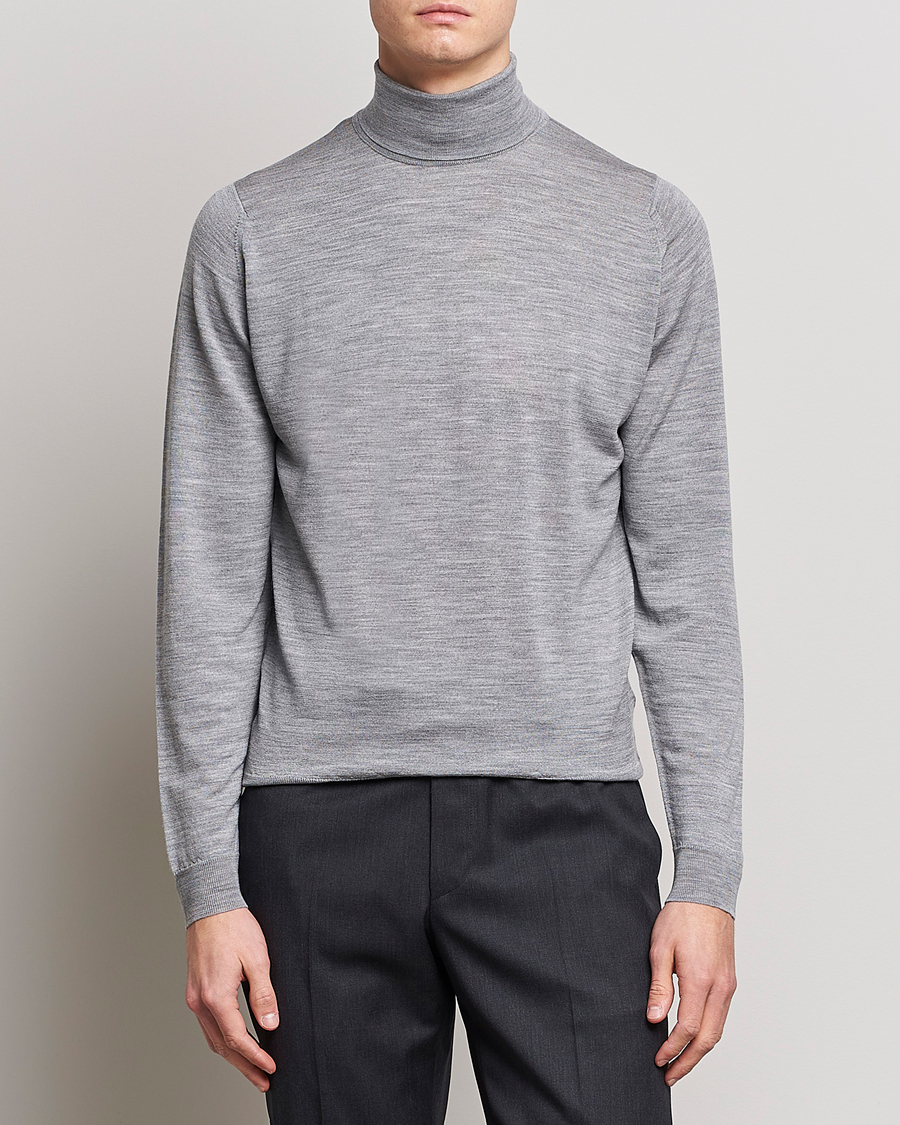 Men | Sweaters & Knitwear | John Smedley | Cherwell Extra Fine Merino Rollneck Silver