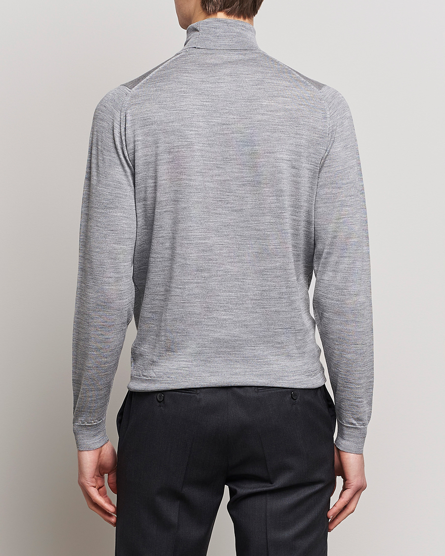 Men | Sweaters & Knitwear | John Smedley | Cherwell Extra Fine Merino Rollneck Silver